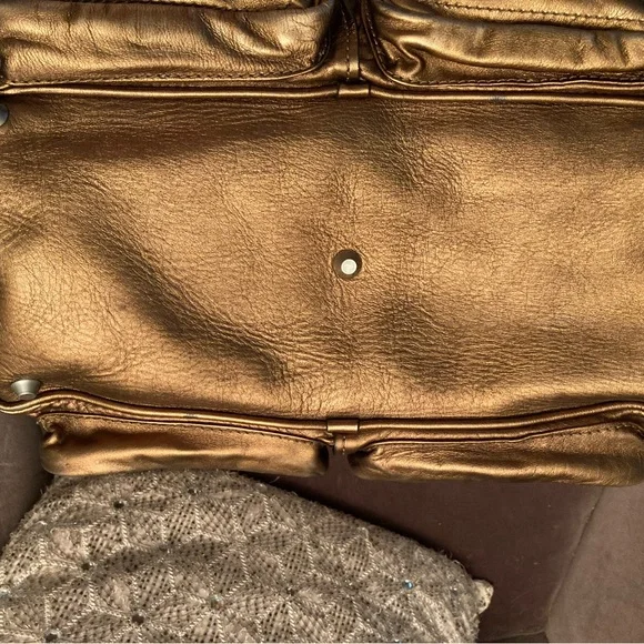 Chloe ‘Betty’ Chain Tote - Picture 6 of 6